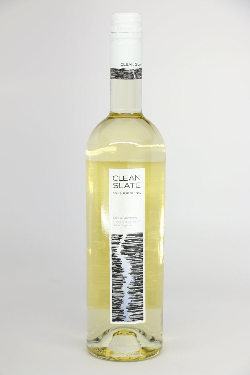 Clean Slate Riesling 2022 750 ml.