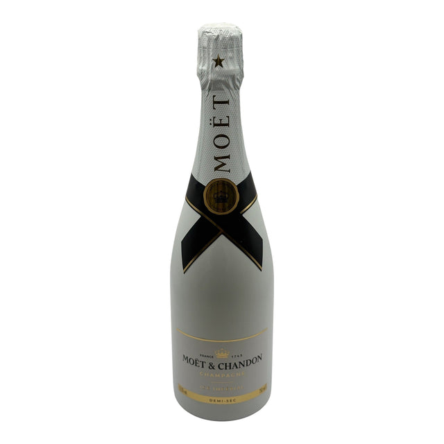 Moet ICE Imperial NV (750mL) sparkling wine bottle from France