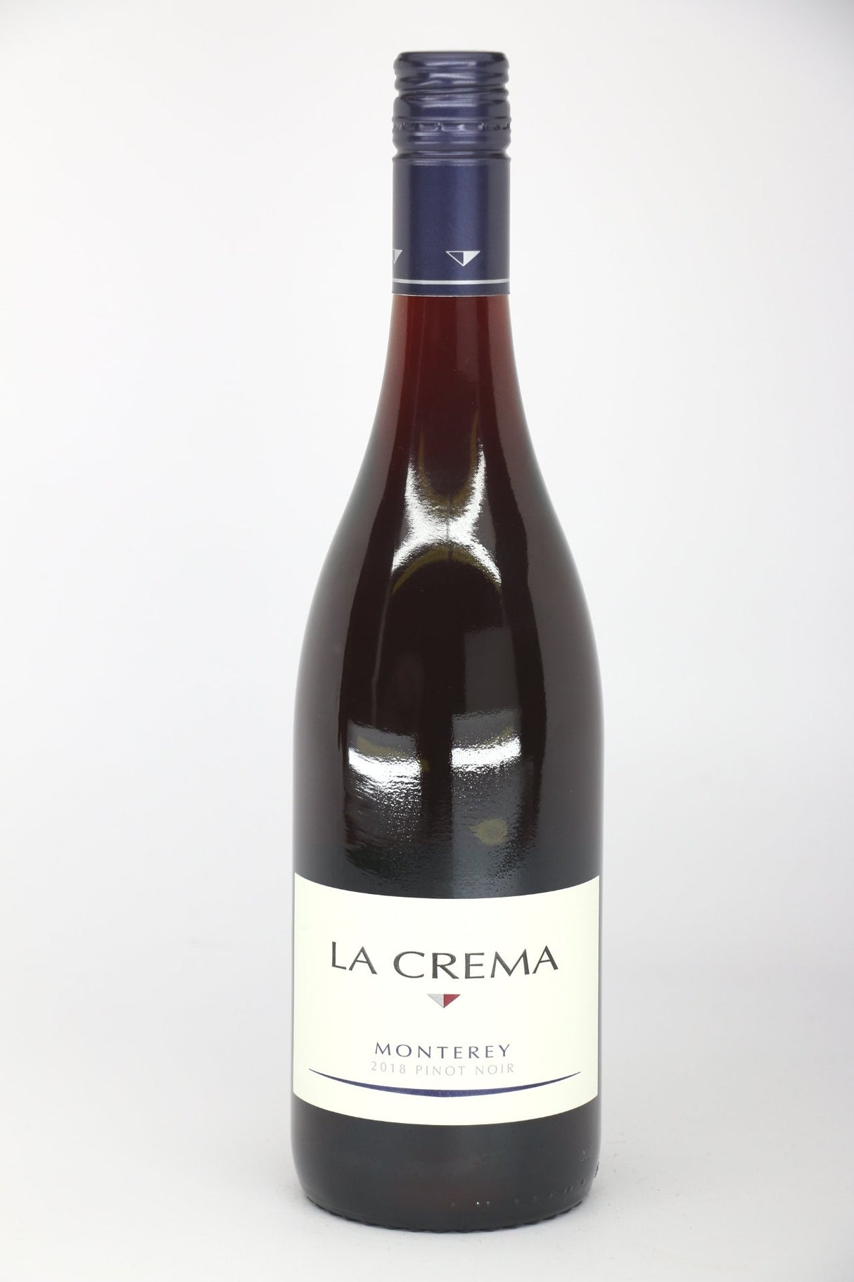 La Crema Pinot Noir Monterey 2023 red wine bottle 750mL from USA
