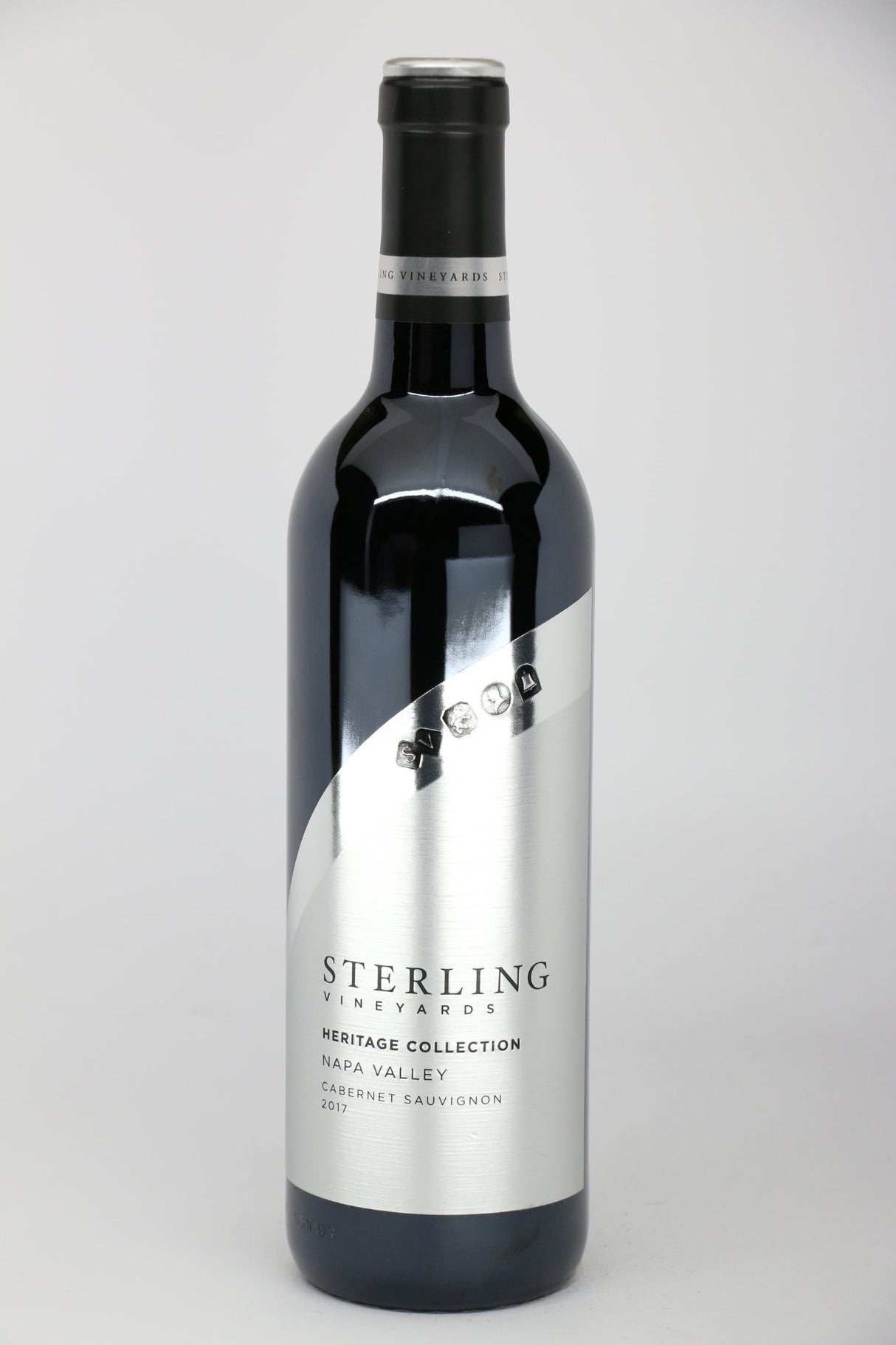 Sterling Vineyards Napa Valley Cabernet Sauvignon 2020 red wine bottle 750mL from USA